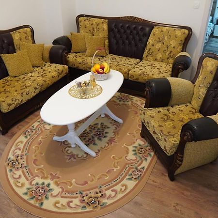 Apartments Manitovac M Nikšić Εξωτερικό φωτογραφία