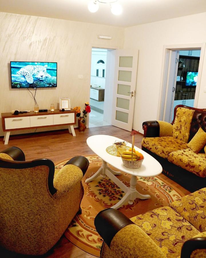 Apartments Manitovac M Nikšić Εξωτερικό φωτογραφία