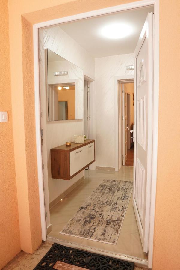 Apartments Manitovac M Nikšić Εξωτερικό φωτογραφία