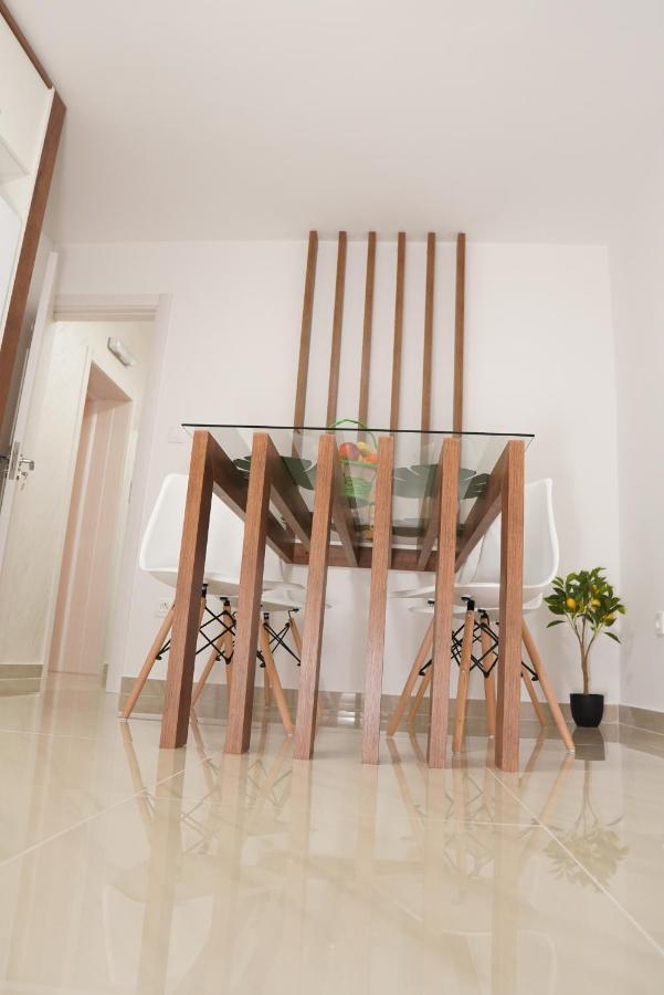 Apartments Manitovac M Nikšić Εξωτερικό φωτογραφία