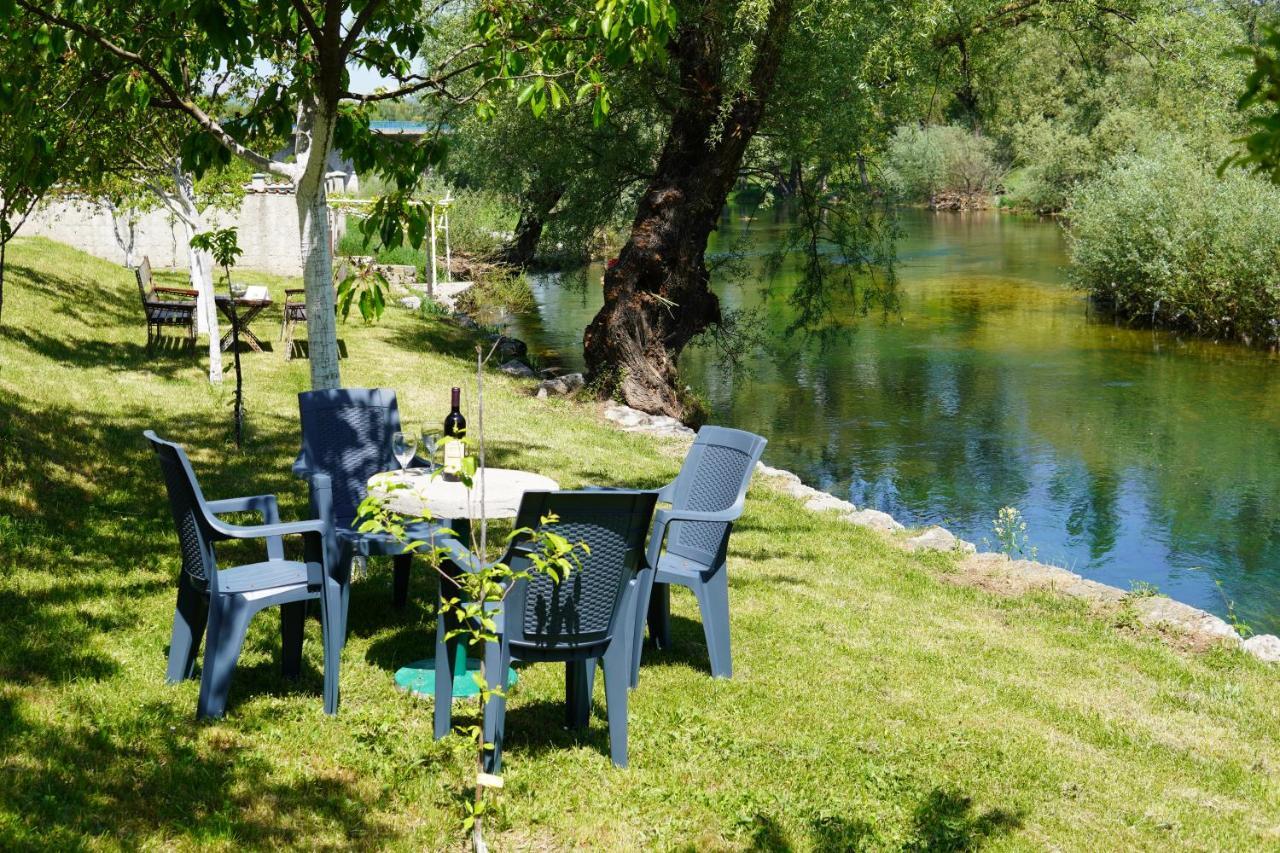 Apartments Manitovac M Nikšić Εξωτερικό φωτογραφία